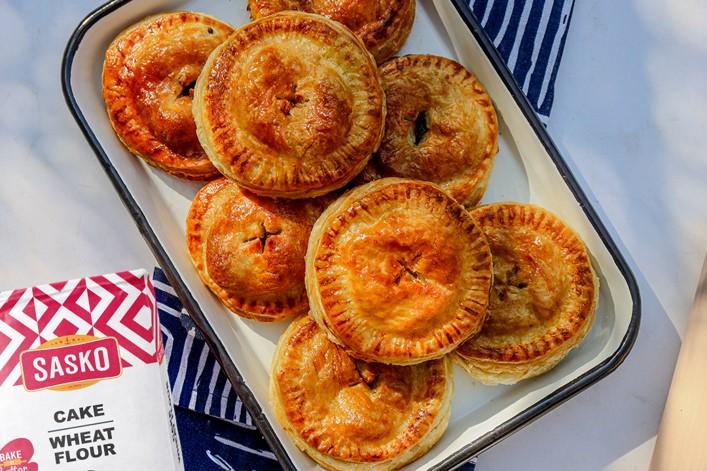 Savoury Pies (with Puff Pastry)